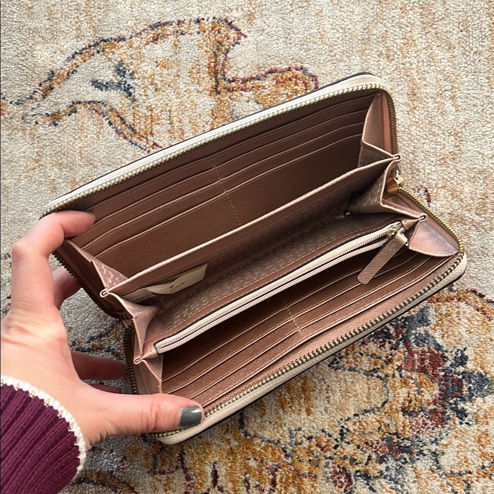 Kate Spade Gold Wallet - Picture 4 of 5